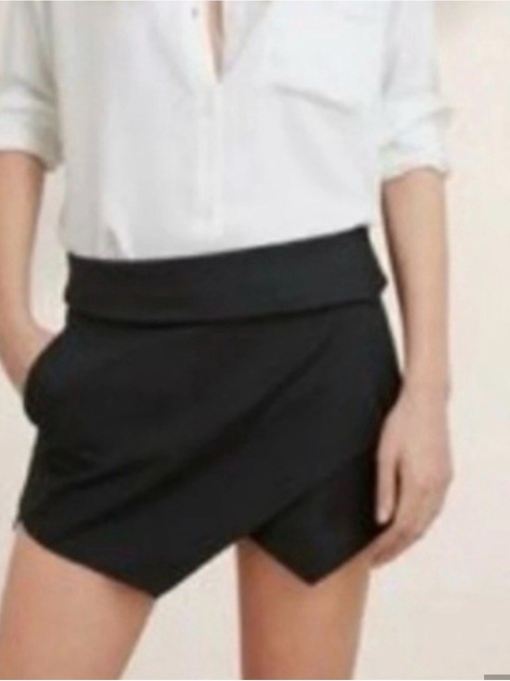 Aritzia Talula Berklee Shorts Skorts